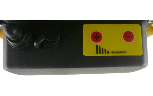 Foco LED portable y recargable 50W IP65