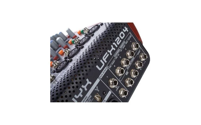 Behringer UFX1204