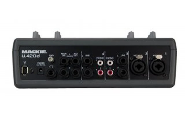 Imagenes de Mackie U420D