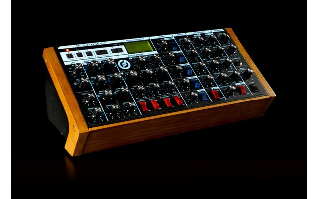 Moog Minimoog Voyager RME