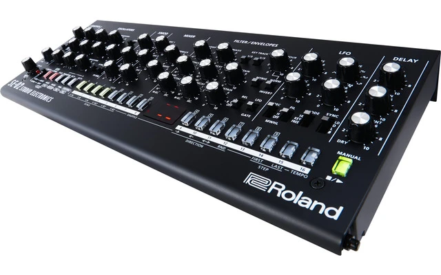 Roland Boutique SE-02