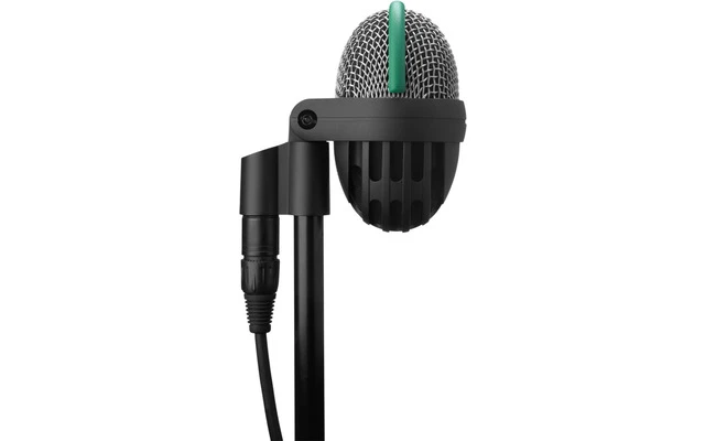 AKG D 112 MK2