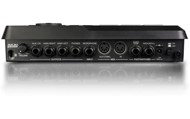 Akai XR20