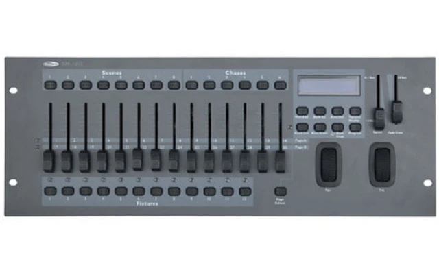 Showtec SM-16/2, Mesa DMX 30 Canales