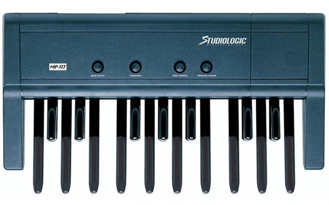 StudioLogic MP117