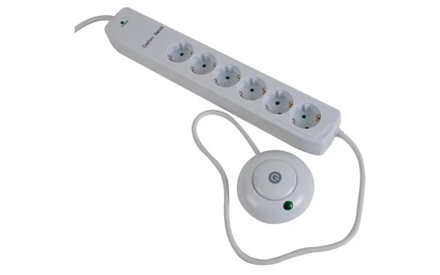 Base múltiple, 6 tomas con interruptor de pie