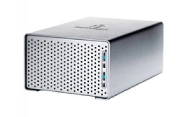 Iomega UltraMax Plus Desktop - 2 TB SATA-300 - Firewire / USB