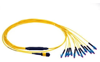 Foto de Neutrik NKOB24SA-A-0-2
