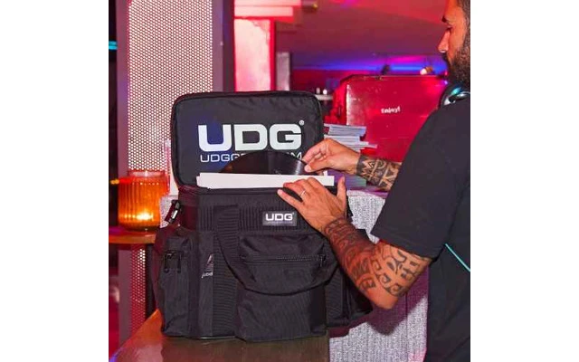 UDG Ultimate Softbag LP 60 Small Negra