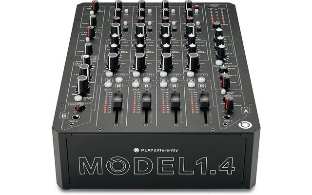 PlayDifferently Model 1.4 - Caja abierta