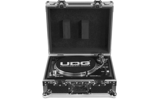 UDG Ultimate Flight Case Multi Tunrtable Silver Mk2