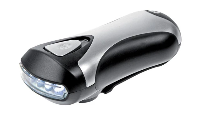 Linterna Dinamo con 5 LEDs - 3 en 1 + Salida USB