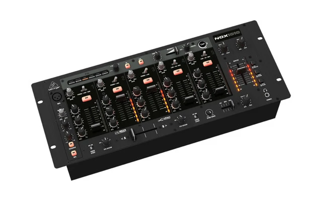 Behringer NoX 1010