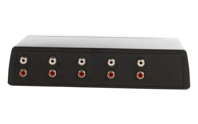 Manual 4 port audio switch