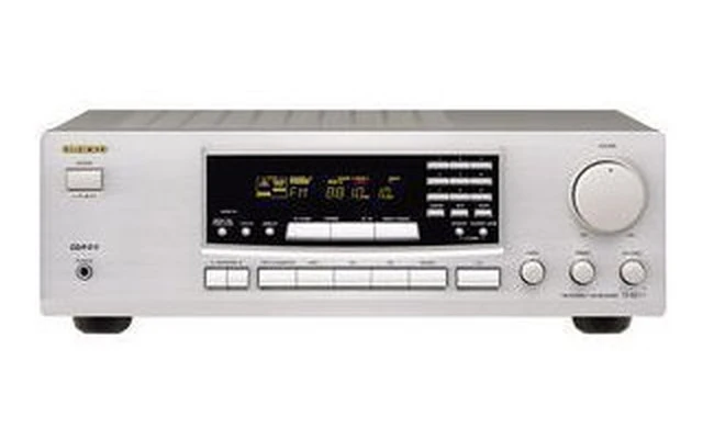 Onkyo TX-8211