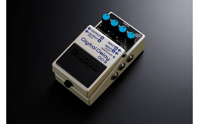 BOSS DD-8