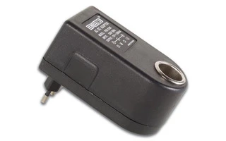 Adaptador de coche 230VAC/12-13.8V 900mA