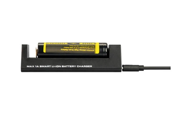 CARGADOR MULTIFUNCIÓN PARA BATERÍAS LI-ION - 1 BATERÍA