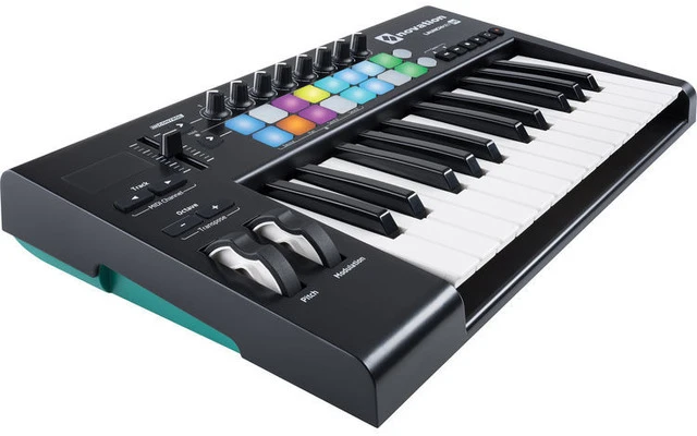 Novation LaunchKey 25 Mk2