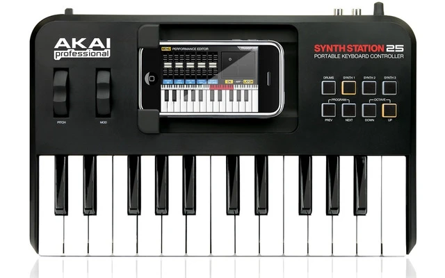 Akai SynthStation 25