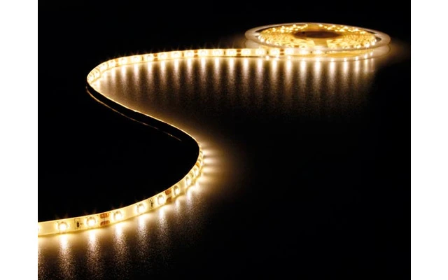 CINTA CON LEDs CON ALIMENTACIÓN - COLOR BLANCO CÁLIDO - 300 LE