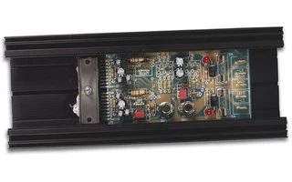 Amplificador mono / estéreo 200W