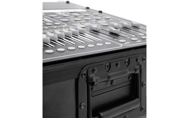 Roadinger MCBL-19 Flightcase mezcladores Rack 8U