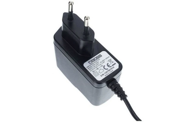 BOSS PSA-230S AC/DC Adaptador