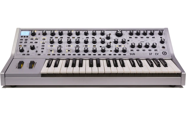 Moog Subsequent 37 CV