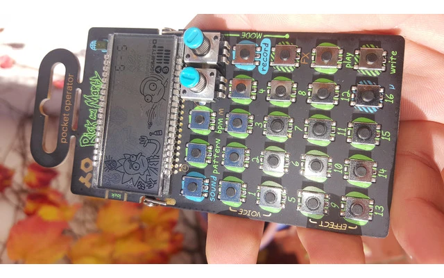 Teenage Engineering PO 137 Rick & Morty - Pocket Operator
