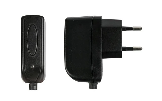 Alimentación compacta conmutada con conexión micro USB 5V-500m