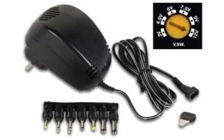 HQ POWER ALIMENTADOR UNIVERSAL NO ESTABILIZADO 1000mA