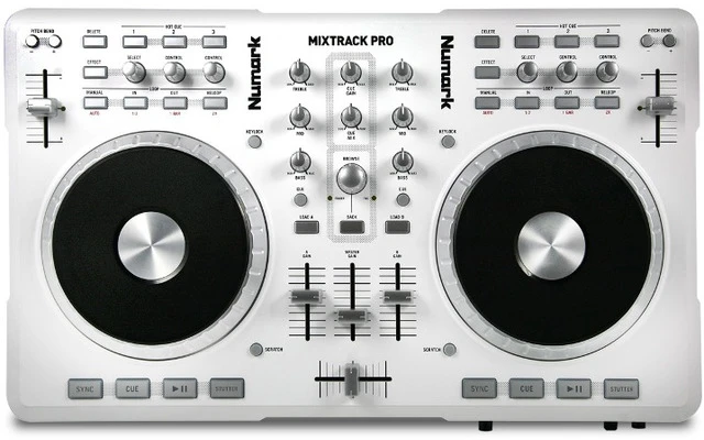 Numark MixTrack PRO White Edition
