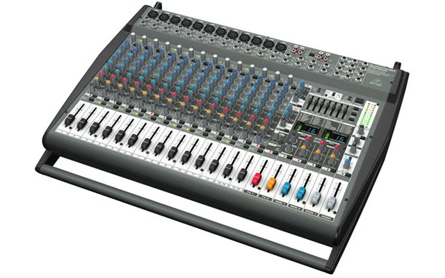 Behringer Europower PMP6000