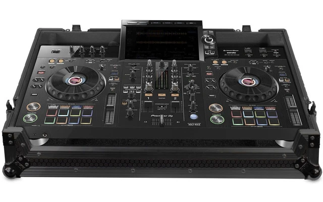 UDG Ultimate Flight Case Pioneer XDJ RX3 Black Plus