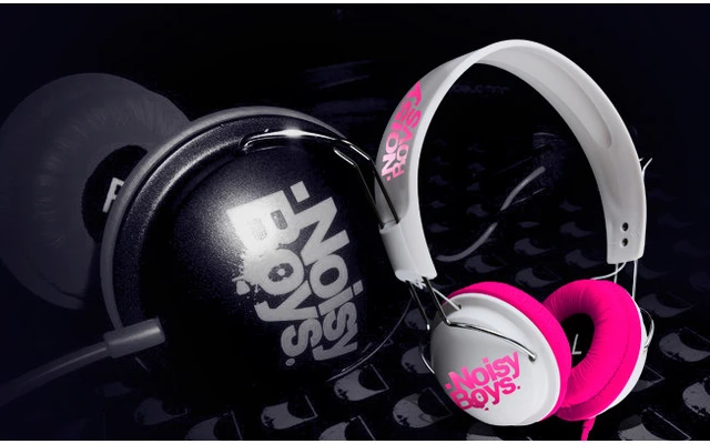 On-Earz Lounge NoisyBoys White Fushia