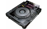 Pioneer CDJ 900