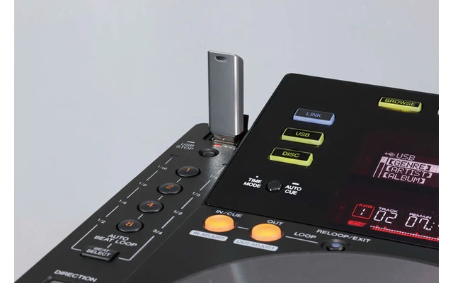 Pioneer CDJ 900