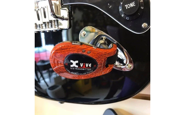 Imagenes de XVive U2 Wooden