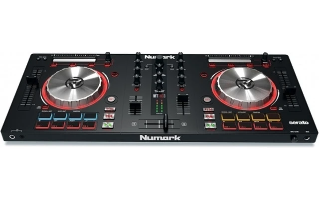 Numark MixTrack PRO 3