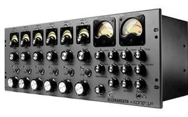 Allen & Heath Xone V6
