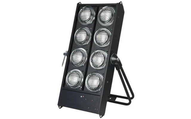 Showtec Stage Blinder 8 DMX - Cegadora de escenario