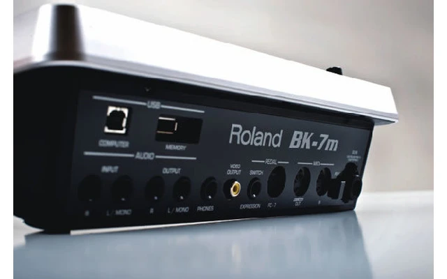 Roland BK-7M