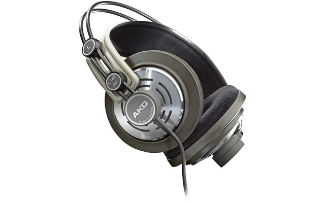 AKG K142 HD