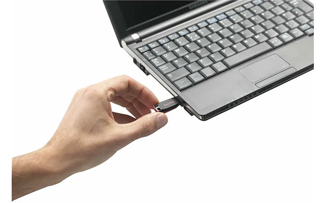 SanDisk Cruzer Blade 64GB