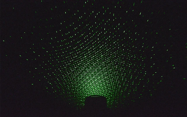 Mini Láser - 100 mW - Rojo / Verde - USB y mando a distancia