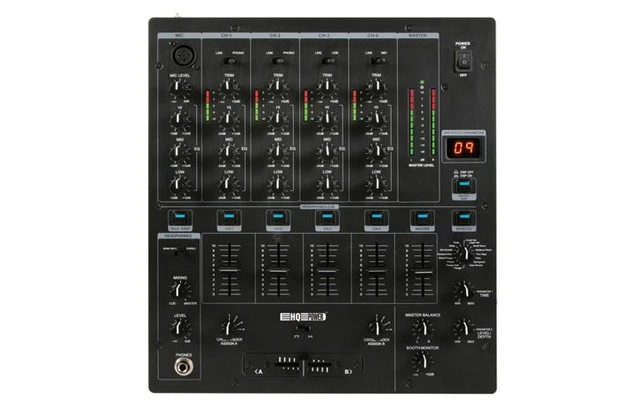 Mesa de mezclas de 4 canales con USB y efectos