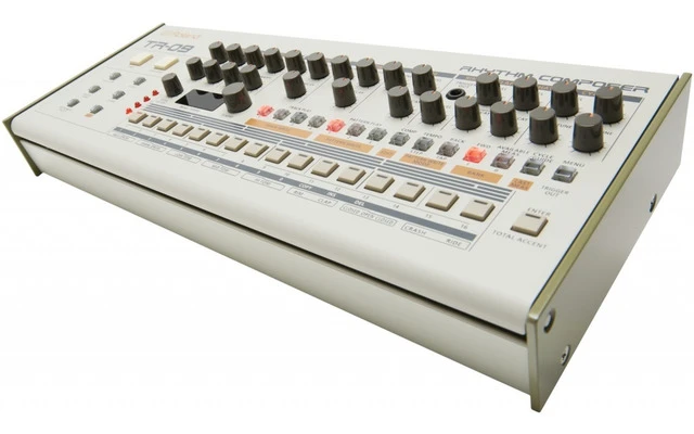 Roland TR-09