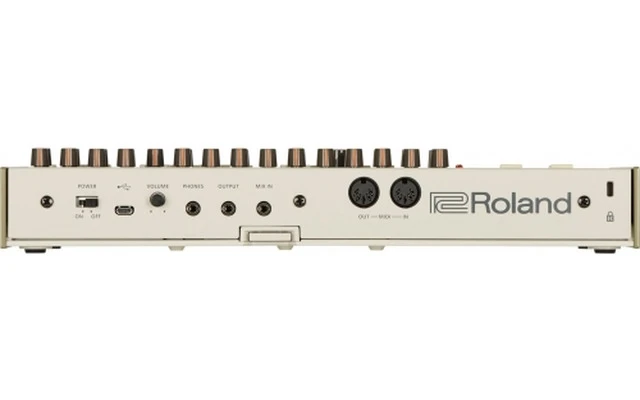 Roland TR-09