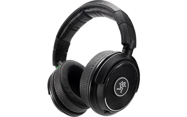 Mackie MC-450